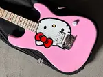 Squier Hello Kitty Stratocaster 2024 - настоящее время - розовый - фото