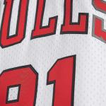 Баскетбольная майка NBA CHICAGO BULLS SWINGMAN JERSEY 1997-98 DENNIS RODMAN Mitchell And Ness, цвет Black Black - фото 4