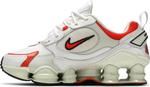 Кроссовки Nike Wmns Shox Nova 'White Team Orange', белый - фото 4