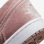 Кроссовки Nike Air Jordan 1 Low SE, розовый/белый - фото 9