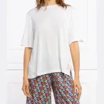 Сверху — пижама свободного кроя. Dkny, белый - фото