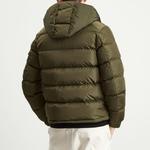 «Новая» куртка Майи Moncler, зеленый - фото 3