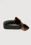 Солнцезащитные очки COACH Sunglasses, Redwood/Maple/Brown/Dark Red - фото 3