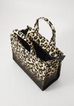 Сумка DKNY HADLEE TOTE, Beige/Black/Beige - фото 3