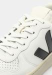 Кроссовки Veja V 10 , Extra White/Black/White - фото 3