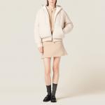 Пуховик женский белый Miu Miu - фото 2