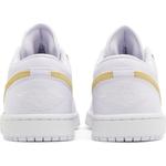 Кроссовки Wmns Air Jordan 1 Low 'Barely Grape', фиолетовый - фото 4