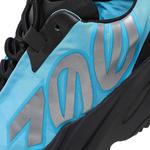 Кроссовки Yeezy Boost 700 MNVN Bright Cyan, синий - фото 8