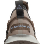 Кроссовки Nike ACG Mountain Fly Low SE 'Ironstone', коричневый - фото 7