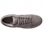 Nike Мужские низкие скейтбордистские кроссовки Dunk серого цвета - фото 4