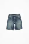 Джинсовые шорты свободного кроя Acne Studios, цвет Mid Blue - фото 7