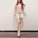 Свитер женский розовый Loewe - фото 2