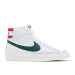 Кроссовки Nike BLAZER MID '77 VINTAGE 'MISMATCHED BASKETBALL SWOOSHES', белый - фото