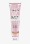 Автозагар BRONZE SHIMMER LUMINOUS CREAM Loving Tan, цвет medium - фото