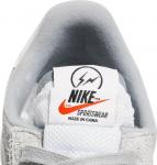 Кроссовки Nike Fragment Design x sacai x LDV Waffle 'Light Smoke Grey', серый - фото 10
