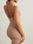 Бесшовное боди до середины бедра Skims, бежевый - фото 3