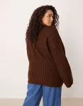 Длинный джемпер в рубчик шоколадного цвета с круглым вырезом ASOS DESIGN Curve - фото 2