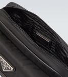 Сумка через плечо с отделкой из кожи Re-Nylon Prada, черный - фото 4