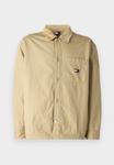 Легкая куртка OVERSHIRT Tommy Jeans, бежевый - фото 6