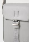Сумка кросс-боди Calvin Klein CARGO, Formal Gray/Grey - фото 4
