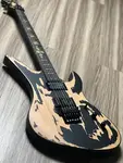 Schecter Synyster Gates Custom-S Relic в состаренном черном сатине - фото 2