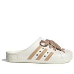 Шлепанцы adidas Adilette Clogs 'Cream White Tan' - фото 2