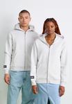 Толстовка Alpha Industries LABEL UNISEX, Pastel Grey Melange/Grey - фото 4