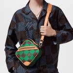 LOUIS VUITTON Шахматный мессенджер Damier Pop Green - фото 11