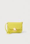 Кошелек Furla SFERA COIN CASE, Mudec Yellow/Sabbia/Yellow - фото