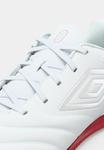 Кроссовки Umbro TOCCO V SQUAD IC, White/Silver-Coloured/Equestrian Red/White - фото 7