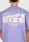 Футболка с принтом Dropsize, синий - фото 3