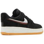 Кроссовки Nike Air Force 1 '07 Lx 'Black Gum' Women's - фото 3