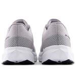 Кроссовки New Balance FuelCell Propel v5 'Rain Cloud Red Black Cement' - фото 5