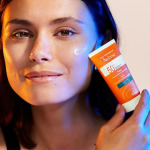 Avene Solaire Ультралегкий флюид SPF50+ 50 мл Солнцезащитный крем для нормальной и комбинированной кожи - фото 3