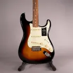 Fender Vintera Stratocaster 60 - 3TS - фото