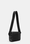 Сумка кросс-боди PULL&BEAR Cross body bag, Black - фото 4