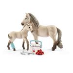Schleich, статуэтка «Исландская лошадь и аптечка» - фото 2