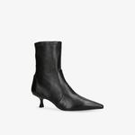 Ботинки кожаные Stuart Weitzman Naomi на каблуке, черный - фото 3