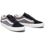 Кроссовки Vans Suede And Sherpa Old Skool 'Grey Black' - фото 5