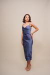 Платье WAL G PETITE ROSIE COWL NECK MAXI, Denim/Dark Blue - фото 2