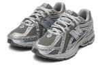 New Balance 1906R Harbor Grey, Подарочный комплект одежды с носками Silver Gray - фото 4