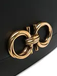 Сумка на плечо с декором Gancini Ferragamo, черный - фото 4