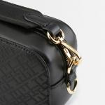 Tommy Hilfiger Монограмма наплечная сумка, Black BDS - фото 9