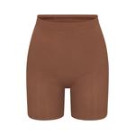 Шорты до средины бедра SKIMS Seamless Sculpt, цвет Jasper - фото