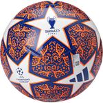 Футбол Adidas - фото