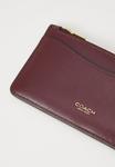 Кошелек COACH NEW YORK ZIP CARD CASE IN COLORB LOCK, Merlot /Multi-Coloured - фото 4