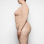 Трусы SKIMS Soft Smoothing Seamless, цвет Clay - фото 3