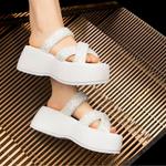 Шлепанцы женские Coup De Foudre, белый - фото 11