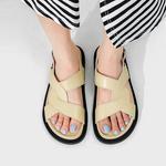 Пляжные сандалии женские Old Meow, черный - фото 8