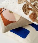 Вышитая льняная подушка Jonathan Adler - фото 3